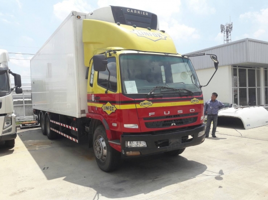 ขายด่วนรถ10 ล้อหลงตู้เปียก เครื่อง270 แรง ปี 54 ยาว 7.8 ม.รถสวยพร้อมใช้งาน