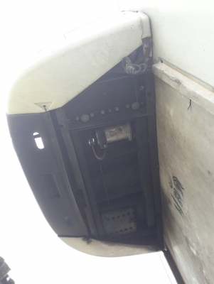 ขายด่วนรถ10 ล้อหลงตู้เปียก เครื่อง270 แรง ปี 54 ยาว 7.8 ม.รถสวยพร้อมใช้งาน ขายด่วนรถ10 ล้อหลงตู้เปียก เครื่อง270 แรง ปี 54 ยาว 7.8 ม.รถสวยพร้อมใช้งาน