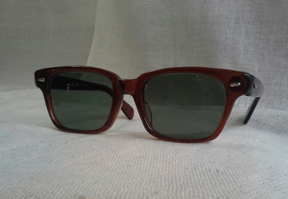 แว่นตาอเมริกันนิวเวย์ฟาเรอร์ ยุค &#039;2000s  สมบูรณ์แบบที่สุด!  Authentic DARBY handmade in USA
