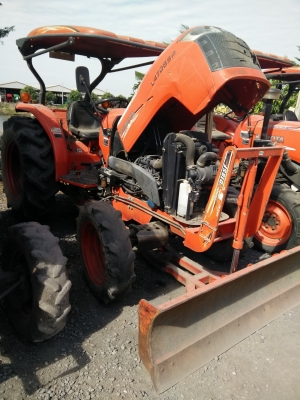 ขายด่วนแทรกเตอร์ตามสภาพ Kubota L4708SP สภาพใช้งานได้ปกติ เครื่อง เกียร์ดี ไม่มีปัญหา