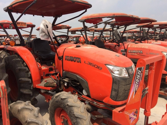 รถไถมือ 2 L3608 พร้อมใบดันราคาเบาๆ รถไถมือ 2 L3608 พร้อมใบดันราคาเบาๆ