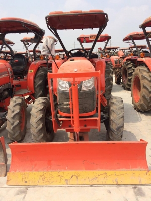 รถไถมือ 2 L3608 พร้อมใบดันราคาเบาๆ