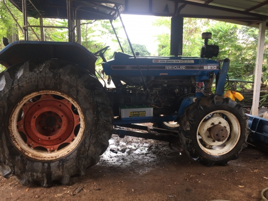 ขายรถไถฟอร์ด 5610 พร้อมอุปกรณ์ เครื่องแน่น ไฮดรอลิคขึ้น-ลงเร็ว สภาพสมบูรณ์ดีทุกระบบ เอกสารเล่มทะเบียนพร้อมชุดโอน