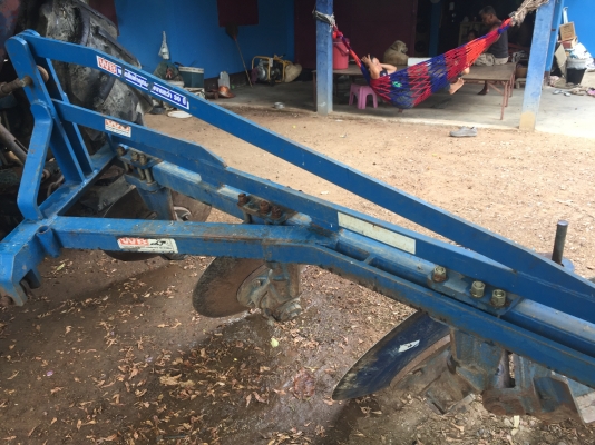 ขายรถไถฟอร์ด 5610 พร้อมอุปกรณ์ เครื่องแน่น ไฮดรอลิคขึ้น-ลงเร็ว สภาพสมบูรณ์ดีทุกระบบ เอกสารเล่มทะเบียนพร้อมชุดโอน