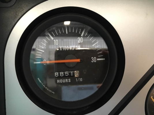 DENYO DCA-45SPH : เครื่องปั่นไฟ 45kva นำเข้าจากญี่ปุ่น โทร. 080-6565422 (หนิง)