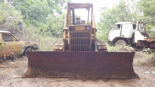 ขาย แทรคเตอร์ KOMATSU D50A-16 สภาพพร้อมใช้งาน เครื่องดี ช่วงล่างแน่น เอกสารใบซื้อขาย