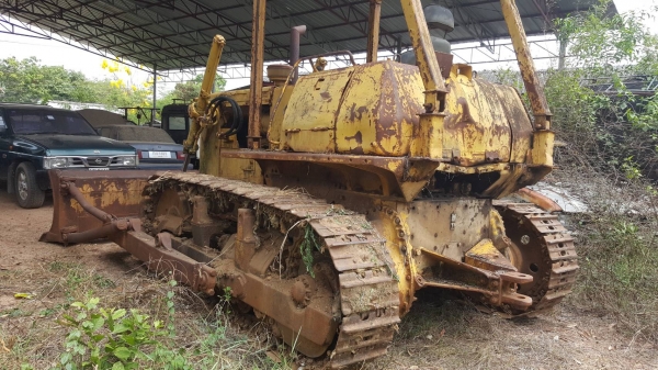 ขาย แทรคเตอร์ KOMATSU D50A-16 สภาพพร้อมใช้งาน เครื่องดี ช่วงล่างแน่น เอกสารใบซื้อขาย