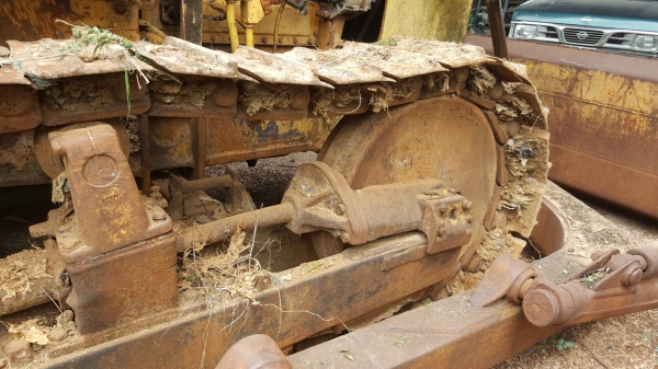 ขาย แทรคเตอร์ KOMATSU D50A-16 สภาพพร้อมใช้งาน เครื่องดี ช่วงล่างแน่น เอกสารใบซื้อขาย