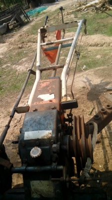 โครงบิ็กจิ๊ว มี แถบล้อเหล็ก 2 ข้าง ราคา 5000  บาท  สอบถาม วันทูคอล 0986683479 dtac 0942839369 สิทธิ์ คับ