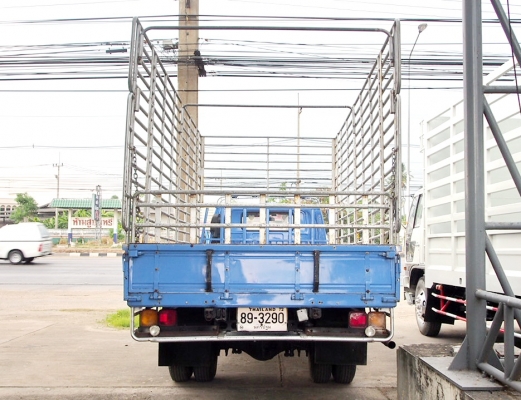 ISUZU ตัวการ์ตูน 120 แรงม้า รถห้างยาวห้าเมตร พร้อมคอก