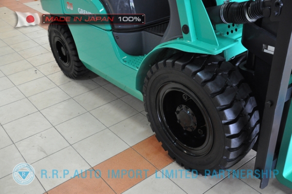 ขายรถโฟล์คลิฟท์มือสอง MITSUBISHI FD35-80273 นำเข้าจากประเทศญี่ปุ่น 100\% ไม่เคยใช้งานในไทย