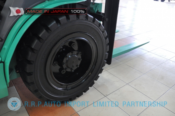 ขายรถโฟล์คลิฟท์มือสอง MITSUBISHI FD35-80273 นำเข้าจากประเทศญี่ปุ่น 100\% ไม่เคยใช้งานในไทย