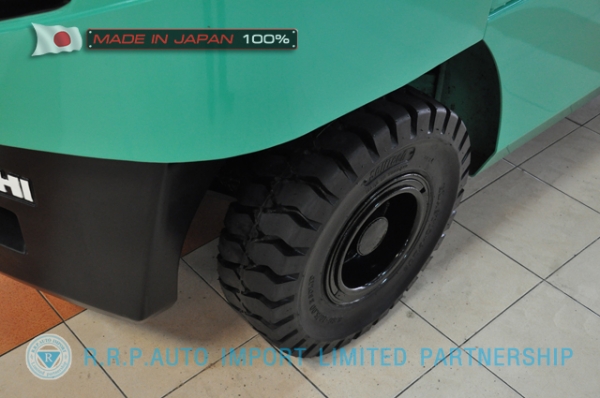 ขายรถโฟล์คลิฟท์มือสอง MITSUBISHI FD35-80273 นำเข้าจากประเทศญี่ปุ่น 100\% ไม่เคยใช้งานในไทย