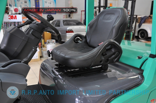 ขายรถโฟล์คลิฟท์มือสอง MITSUBISHI FD35-80273 นำเข้าจากประเทศญี่ปุ่น 100\% ไม่เคยใช้งานในไทย