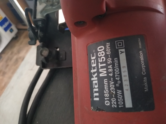 เลื่อยวงเดือน Maktec ของแท้ 7 นิ้ว รุ่น MT580 สภาพดี เลื่อยวงเดือน Maktec ของแท้ 7 นิ้ว รุ่น MT580 สภาพดี