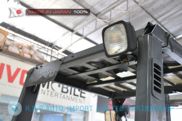 ขายรถโฟล์คลิฟท์มือสอง TOYOTA รุ่น 6FG15-30575 นำเข้าจากประเทศญี่ปุ่น 100\% ไม่เคยใช้งานในไทย