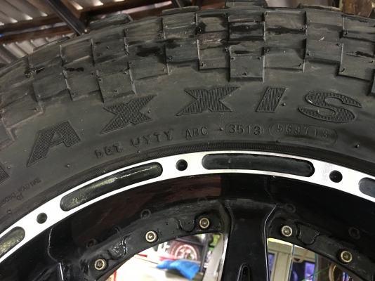 ขายยางรถยนต์MAXXIS