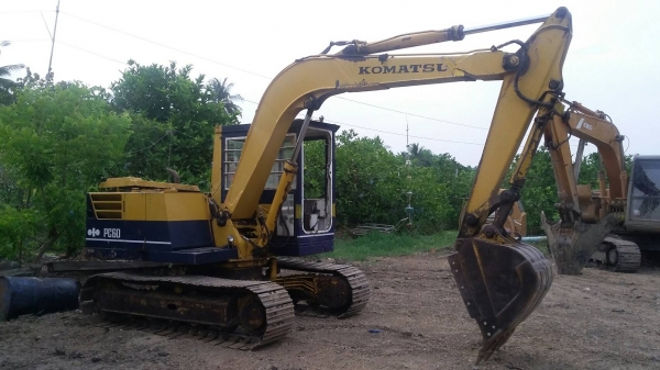 KOMATSU pc60-3 เครื่องดี ช่วงล่างดี พร้อมใช้