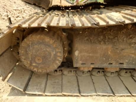 KOMATSU PC 200-3