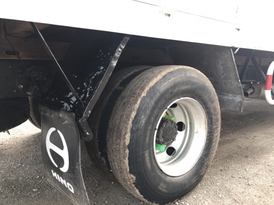 ขาย6ล้อISUZU FRR 210แรงม้ายูโร3 จดปี57กระบะคาร์โก้พร้อมคอกยาว6.50เมตรเจ้าของมือแรกป้ายแดง