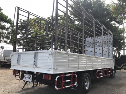 ขาย6ล้อISUZU FRR 210แรงม้ายูโร3 จดปี57กระบะคาร์โก้พร้อมคอกยาว6.50เมตรเจ้าของมือแรกป้ายแดง