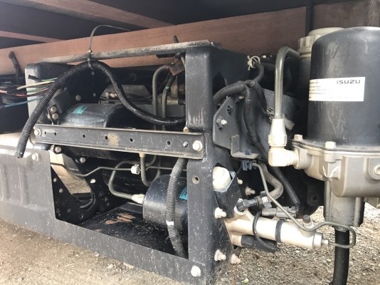 ขาย6ล้อISUZU FRR 210แรงม้ายูโร3 จดปี57กระบะคาร์โก้พร้อมคอกยาว6.50เมตรเจ้าของมือแรกป้ายแดง