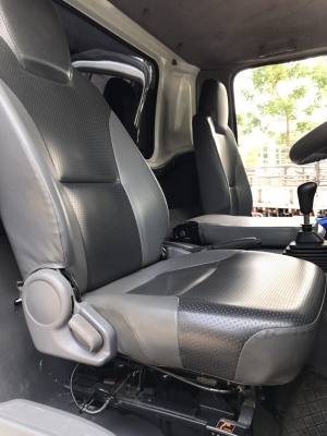 ขาย6ล้อISUZU FRR 210แรงม้ายูโร3 จดปี57กระบะคาร์โก้พร้อมคอกยาว6.50เมตรเจ้าของมือแรกป้ายแดง