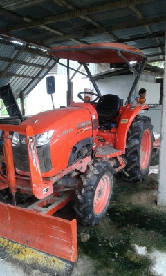 รถไถ 36 แรงปี  53 อุปกร 2 อย่าง   ซ. ม  1200   นิด ฯฯ มือ ราคาเบาฯฯ  265000   บาท  วันทูคอล 098 668-3479 dtac 094 283-9369 สิทธิ์ คับ