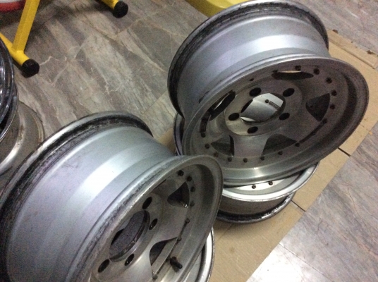 ล้อญี่ปุ่นขอบ15x7" 5รู139.7 ออฟ 0 สวยๆมาใหม่จากญี่ปุ่น ล้อญี่ปุ่นขอบ15x7" 5รู139.7 ออฟ 0 สวยๆมาใหม่จากญี่ปุ่น