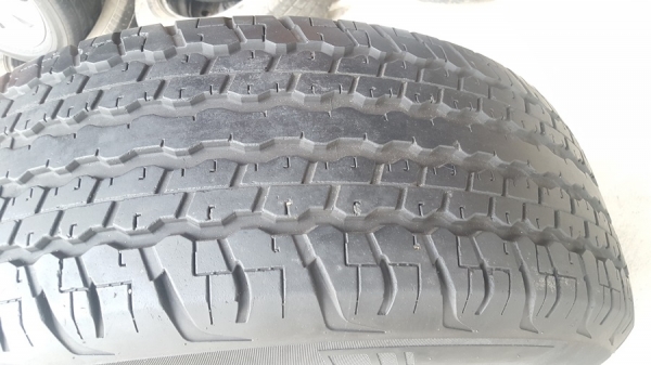 ขายล้อISUZU All 16 ยาง265/70/16 ปี 14  4 ล้อ