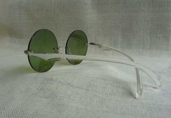 แว่นตาเยอรมันร่วมสมัย   &#039;หยดน้ำ จอห์น เลนนอน&#039; ที่น่าสนใจที่สุด  Authentic PILIPE Sport handmade in Germany