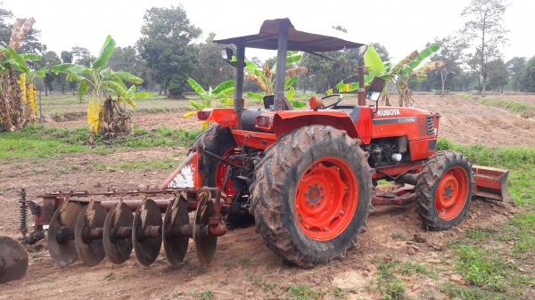 Kubota m5000 ใบดันและผ่านหลัง เล่มทะเบียน ใช้งานน้อย สวยๆยางใหม่ปั๊มดีเครื่องดี ซื้อไปใช้ได้เลยไม่ต้องซ่อม ราคา 245000.฿.โทรมาครับ 083 7335 338 dtac 06 3635 9242 ais Kubota m5000 ใบดันและผ่านหลัง เล่มทะเบียน ใช้งานน้อย สวยๆยางใหม่ปั๊มดีเครื่องดี ซื้อไปใช้ได้เลยไม่ต้องซ่อม ราคา 245000.฿.โทรมาครับ 083 7335 338 dtac 06 3635 9242 ais