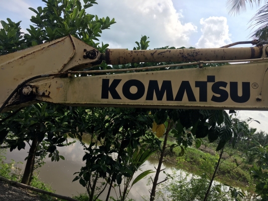Komatsu PC120 รุ่น3 Komatsu PC120 รุ่น3