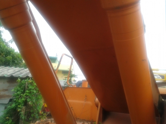 ขายรถแมคโฮ 200 ฮิตาชิ รุ่น  EX 200 K - 2  ขายตามสภาพ