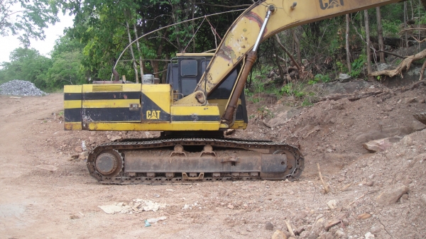 CAT E200 B   ราคา 380,000 บาท