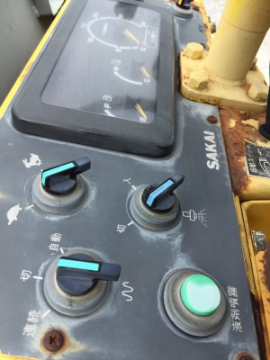 รถบด SAKAI TW500-1 รุ่นใหม่ยอดนิยม จากญี่ปุ่นแท้ๆ เครื่อง Isuzu ฝาเรียบ