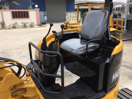 รถขุด MITSUBISHI MM30CR ทำสีใหม่ มือสองนำเข้าญี่ปุ่น รถขุด MITSUBISHI MM30CR ทำสีใหม่ มือสองนำเข้าญี่ปุ่น