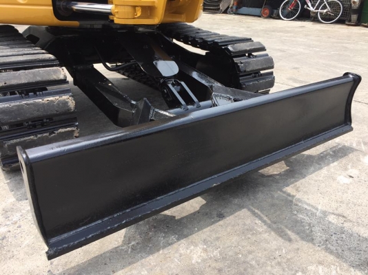 รถขุด MITSUBISHI MM30CR ทำสีใหม่ มือสองนำเข้าญี่ปุ่น รถขุด MITSUBISHI MM30CR ทำสีใหม่ มือสองนำเข้าญี่ปุ่น