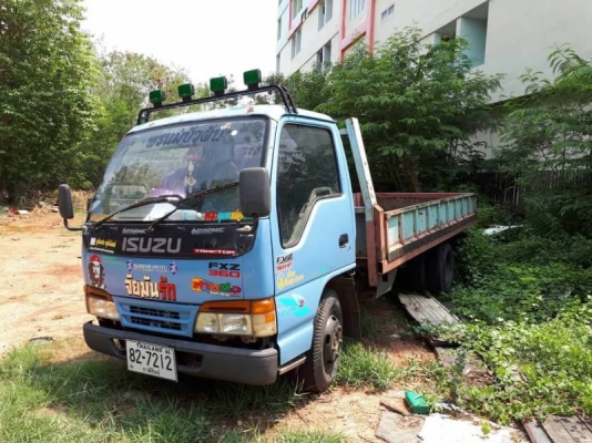 ขาย 195,000 ด่วน ISUZU NKR 58LK หัวการ์ตูน(ลงเล่มแล้ว) เครื่อง110แรง สภาพพร้อมใช้งาน คัชชีสวย กระบะเ ขาย 195,000 ด่วน ISUZU NKR 58LK หัวการ์ตูน(ลงเล่มแล้ว) เครื่อง110แรง สภาพพร้อมใช้งาน คัชชีสวย กระบะเ