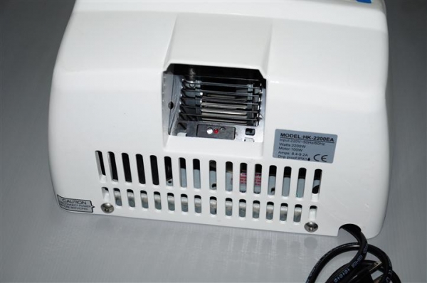 เครื่องเป่ามือลมร้อนแบบอัตโนมัติ ยี่ห้อ Apace รุ่น HK-2200EA เครื่องเป่ามือลมร้อนแบบอัตโนมัติ ยี่ห้อ Apace รุ่น HK-2200EA