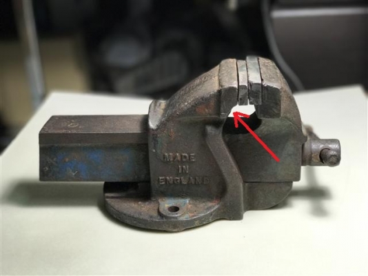 ปากกาจับชิ้นงาน RECORD  MADE IN ENGLAND เบอร์1