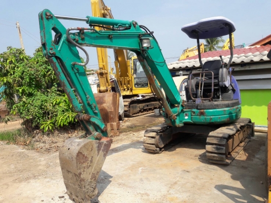 ขายค่ะ..KOMATSU PC30MR  เก่าญี่ปุ่นแท้  มีลายแย๊ก  ชั่วโมงน้อย  เดิมๆๆ  สภาพดี  ลองระบบกันได้ทุกวัน  โทร  089-3818694  ดวงนภา