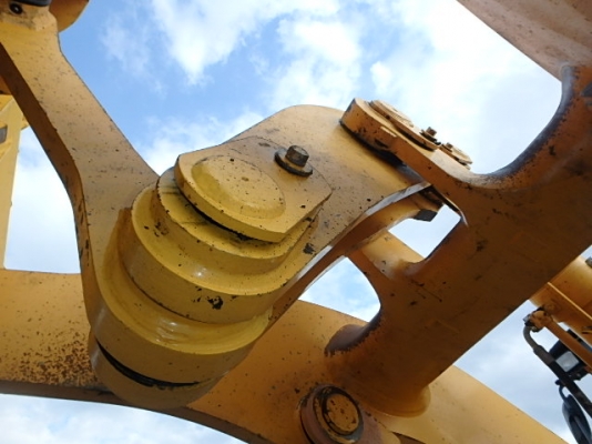 ขายรถตัก ยี่ห้อ TCM รุ่น ZW220