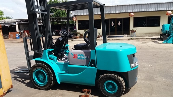 MITSUBISHI รุ่นFD 35A ขนาด 3.5 9yo MITSUBISHI รุ่นFD 35A ขนาด 3.5 9yo