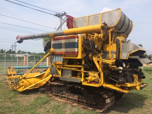 ขายรถเกี่ยว ไทเส็ง อุ้ม 2.5 ตัน ขายรถเกี่ยว ไทเส็ง อุ้ม 2.5 ตัน