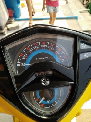 มีโอ 125 รุ่น GTX (ล้อแม็กซ์แท้) ปลายปี 2554 สีดำเหลือง รถสวยสปอร์ต หล่อๆเลย