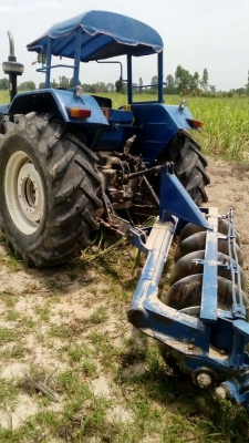 ขายรถไถ NEWHOLLAND 6640 อุปกรณ์ ดันหน้า ผาน3 ผาน7 สภาพพร้อมใช้งาน ราคา690,000 สนใจโทร 090-8588220คุณนะ 093-3258446คุณบิว เว็บไซต์ส่วนตัว www.narong2truck.com www.truck.in.th/498 ID: narong498 ID: 09332584461 เพจ Facebook ณรงค์ ซื้อขายรถมือสอง กลุ่ม Facebo