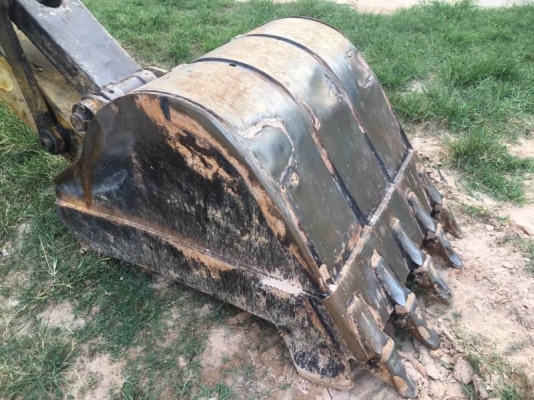 เก่าญี่ปุ่น 2 ปี 965,000 บาท KOBELCO SK200 MARK 3 เครื่อง 6D31-Turbo ปั้ม K3V โช่หนา เอวแน่น ไฟฟ้าครบ เอกสารเล่มทะเบียน รถอยู่ จ. ร้อยเอ็ด โทร&ไอดีไลน์ 0610710295 เก่าญี่ปุ่น 2 ปี 965,000 บาท KOBELCO SK200 MARK 3 เครื่อง 6D31-Turbo ปั้ม K3V โช่หนา เอวแน่น ไฟฟ้าครบ เอกสารเล่มทะเบียน รถอยู่ จ. ร้อยเอ็ด โทร&ไอดีไลน์ 0610710295