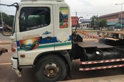 ขาย 1,230,000 บาท HINO MEGA 260 ปี 48 พร้อม หาง 3 เพลา PANUS ยาว 12 เมตร ปี 49 เครื่องดี คัสชีสวย ยา ขาย 1,230,000 บาท HINO MEGA 260 ปี 48 พร้อม หาง 3 เพลา PANUS ยาว 12 เมตร ปี 49 เครื่องดี คัสชีสวย ยา