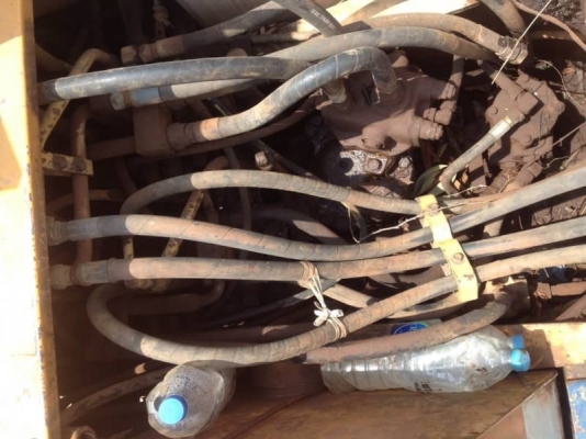 KOMATSU PC120-5 ราคา 495,000 บาท เครื่องดี ปั้มแรง โช่หนา เอวแน่น ไฟฟ้าตัด เอกสารอินวอยท์   รถอยู่ จ.สกลนคร โทร&amp;ไอดีไลน์ 0610710295